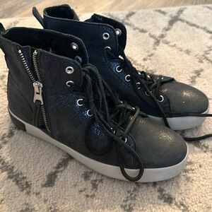 Blackstone high top sneakers